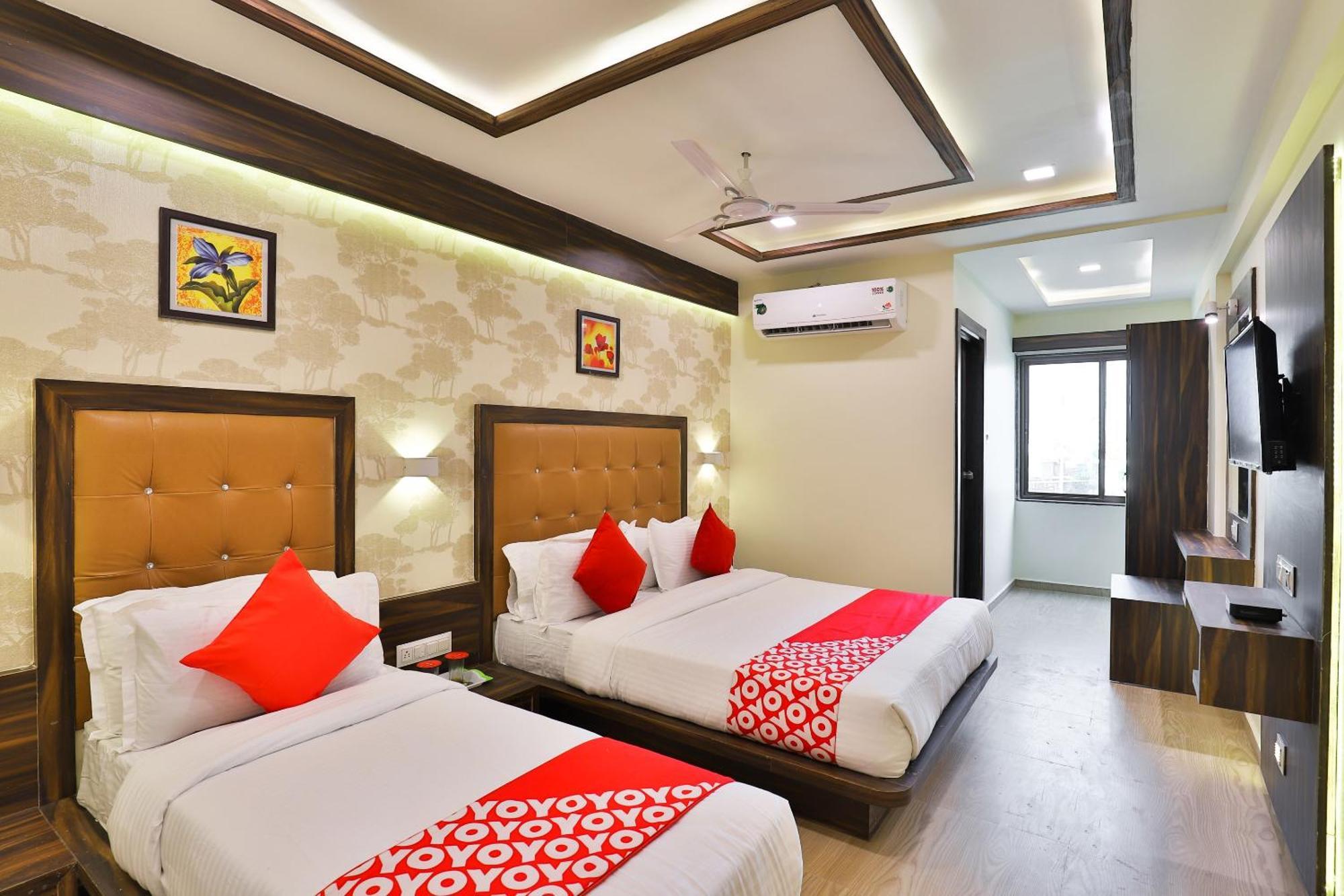 Hotel O Silver Palace Batwa Luaran gambar